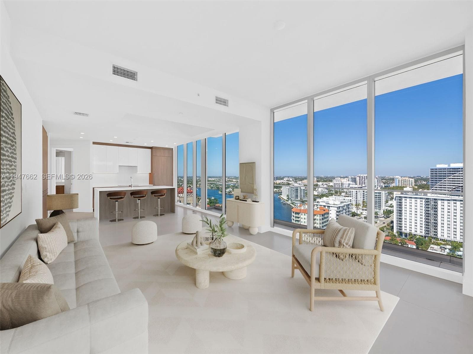 153 Seabreeze Blvd 1