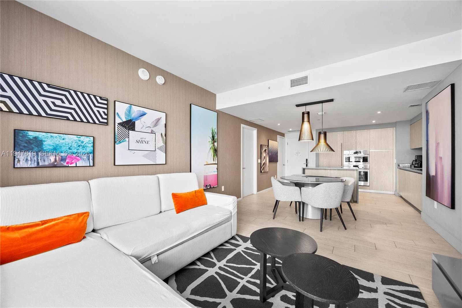 4010 Ocean Dr 3