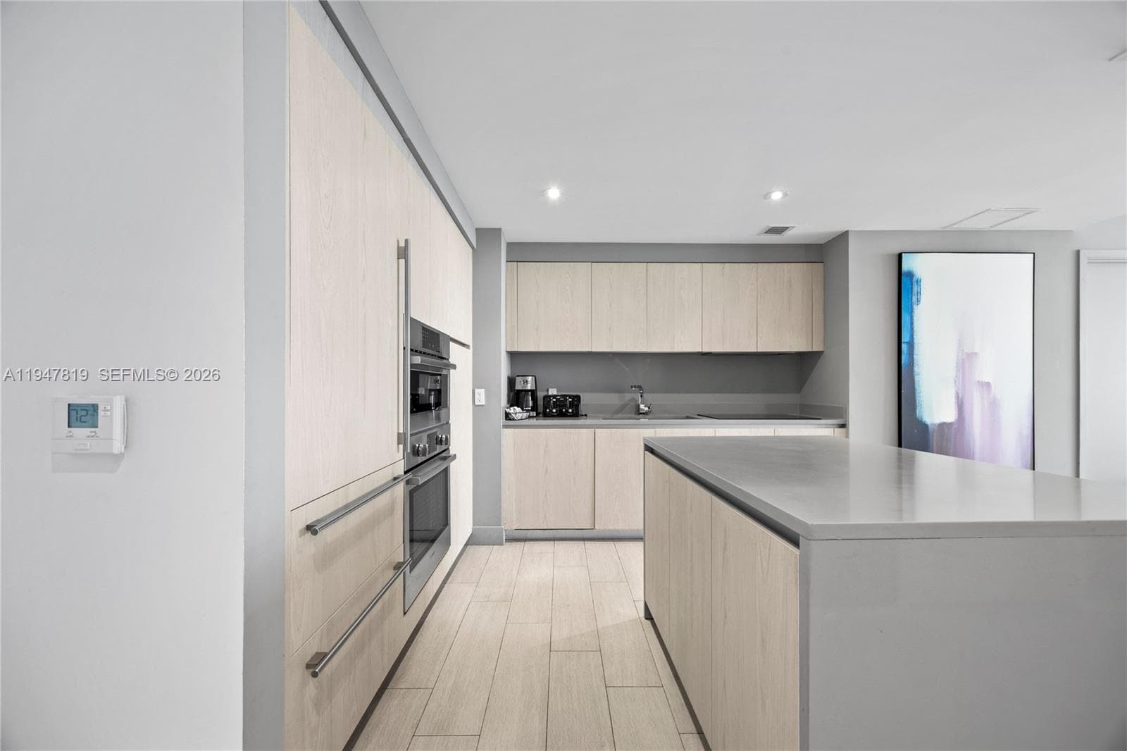 4010 Ocean Dr R2307 photo 15