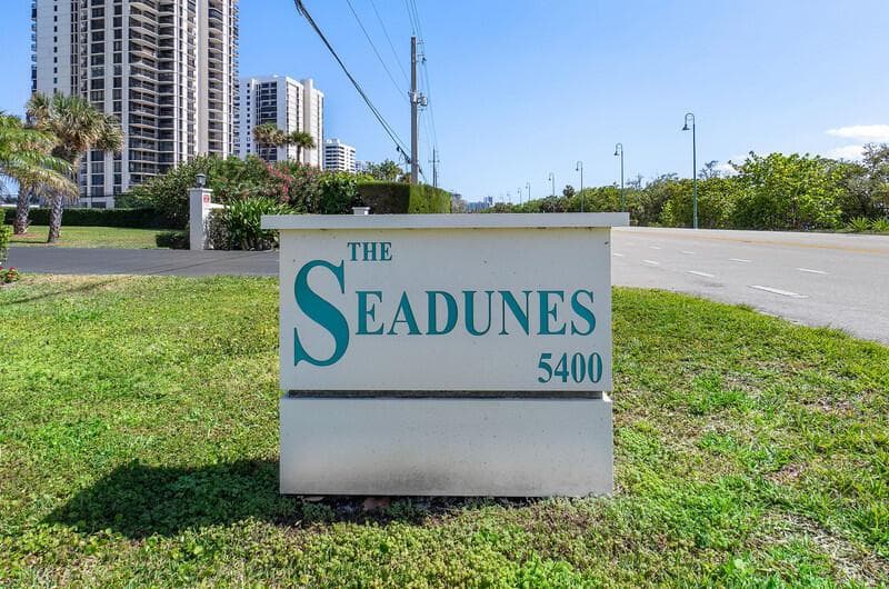 5400 N Ocean Drive 7b photo 9