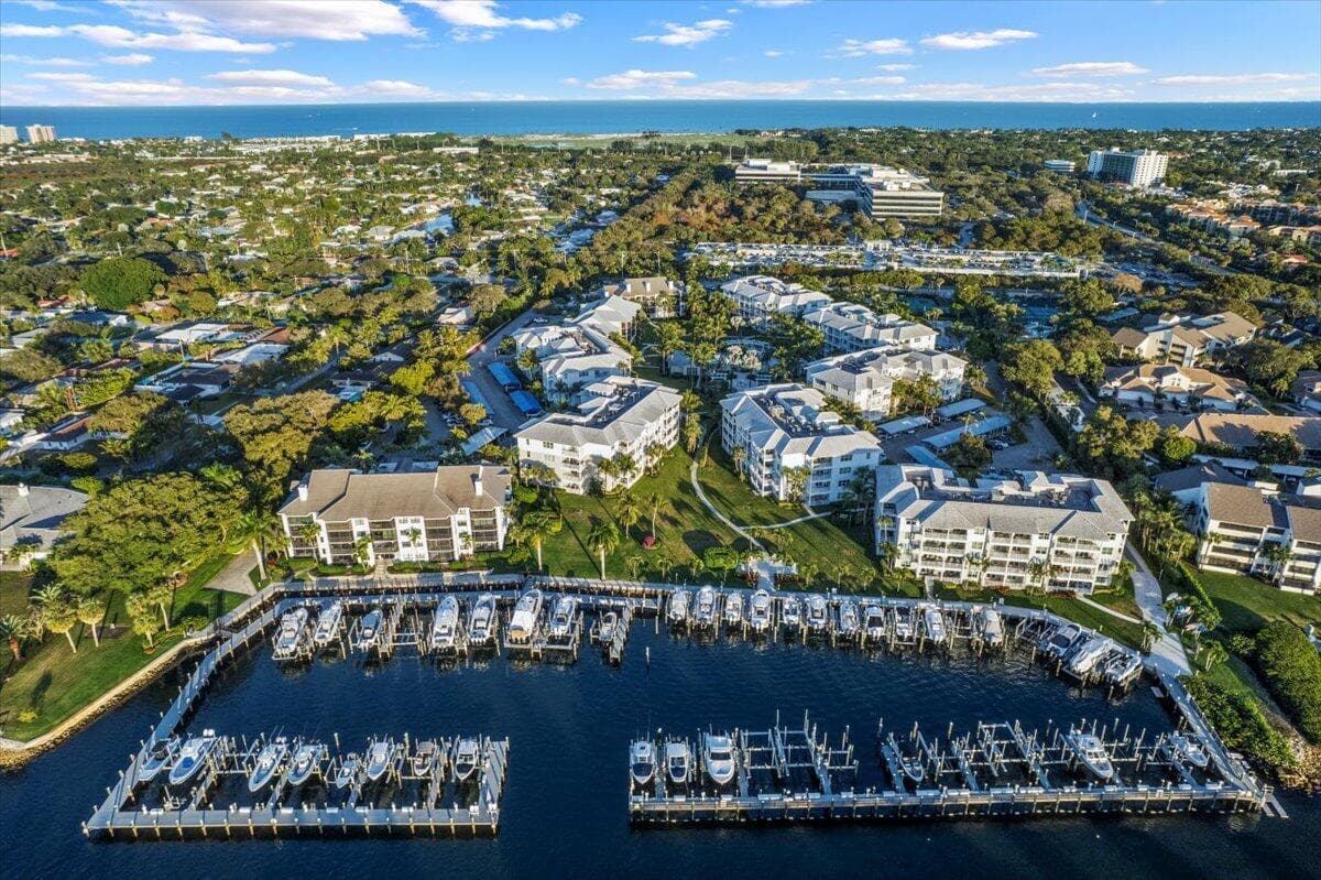 144 Bay Colony Drive N #Penthouse 2