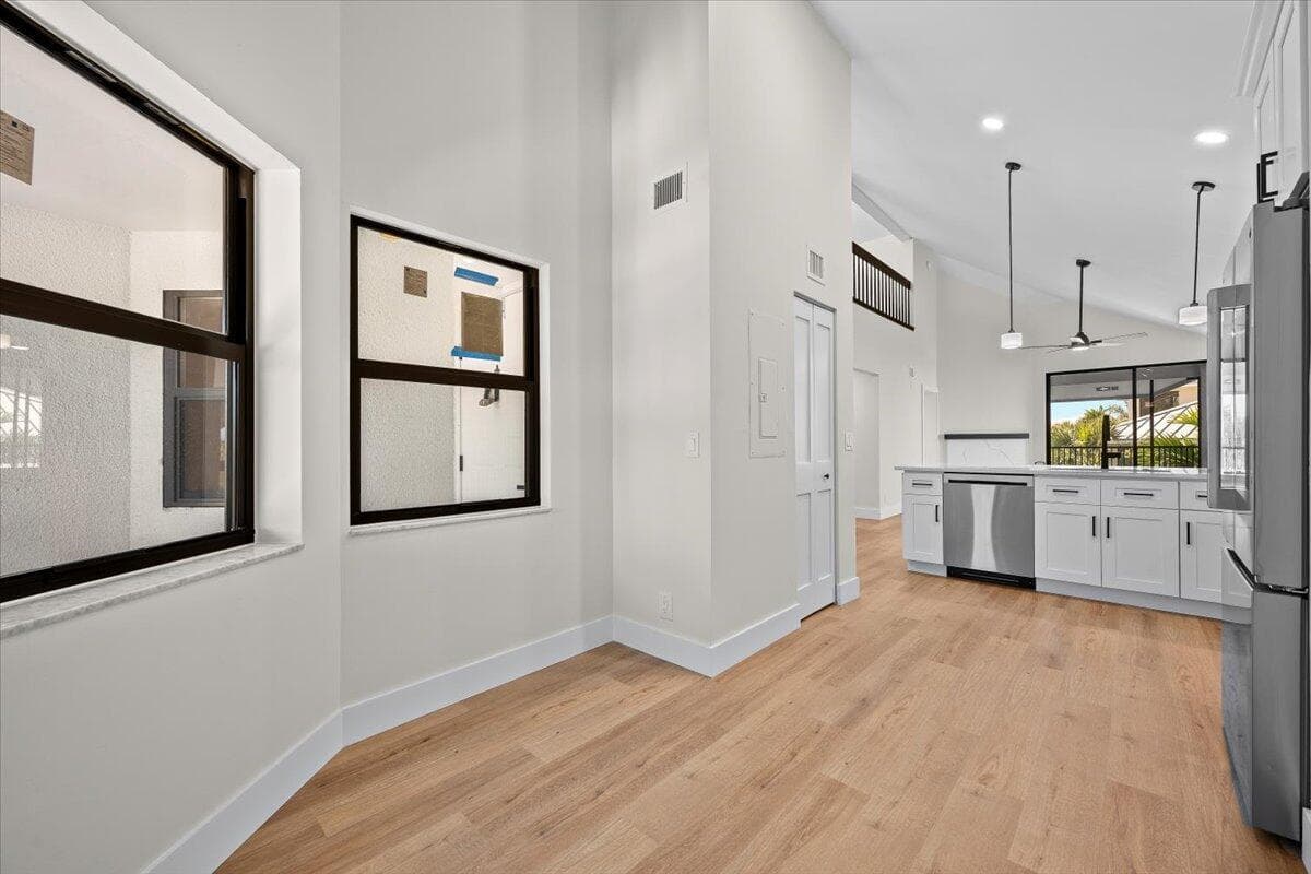 144 Bay Colony Drive N #Penthouse 5