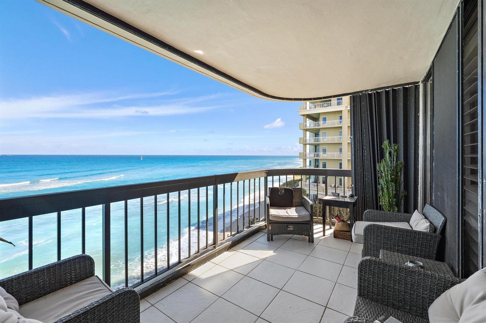 5380 N Ocean Drive 6d photo 4