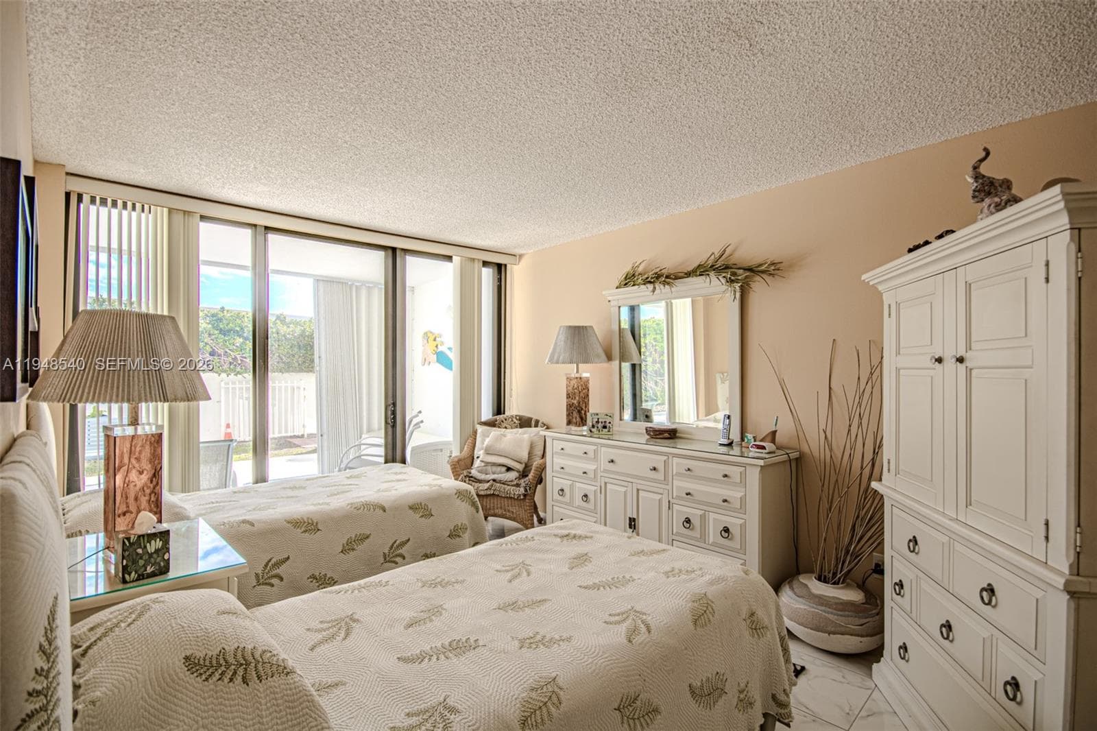 3590 Ocean Blvd 102 photo 10