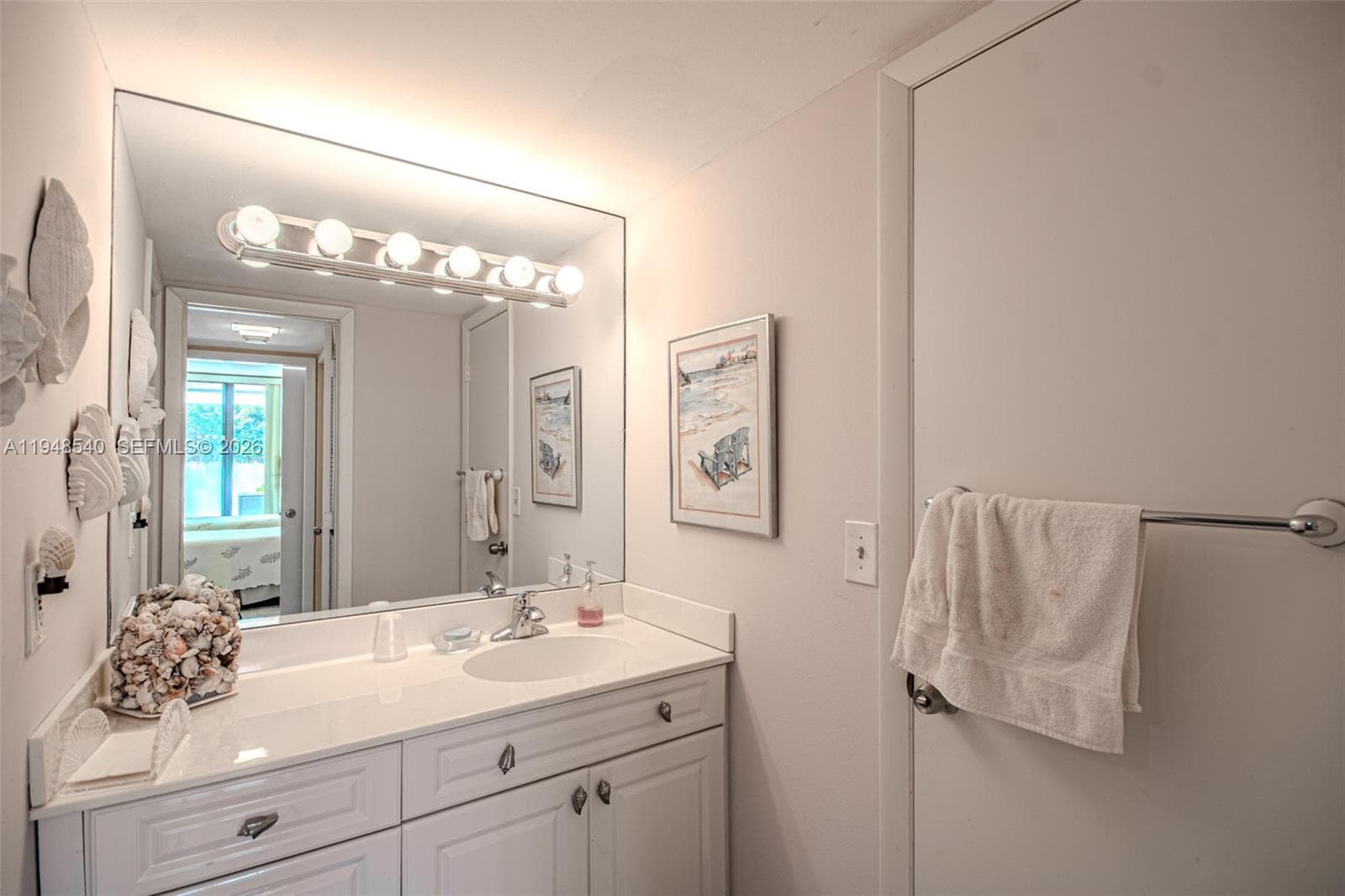 3590 Ocean Blvd 102 photo 19