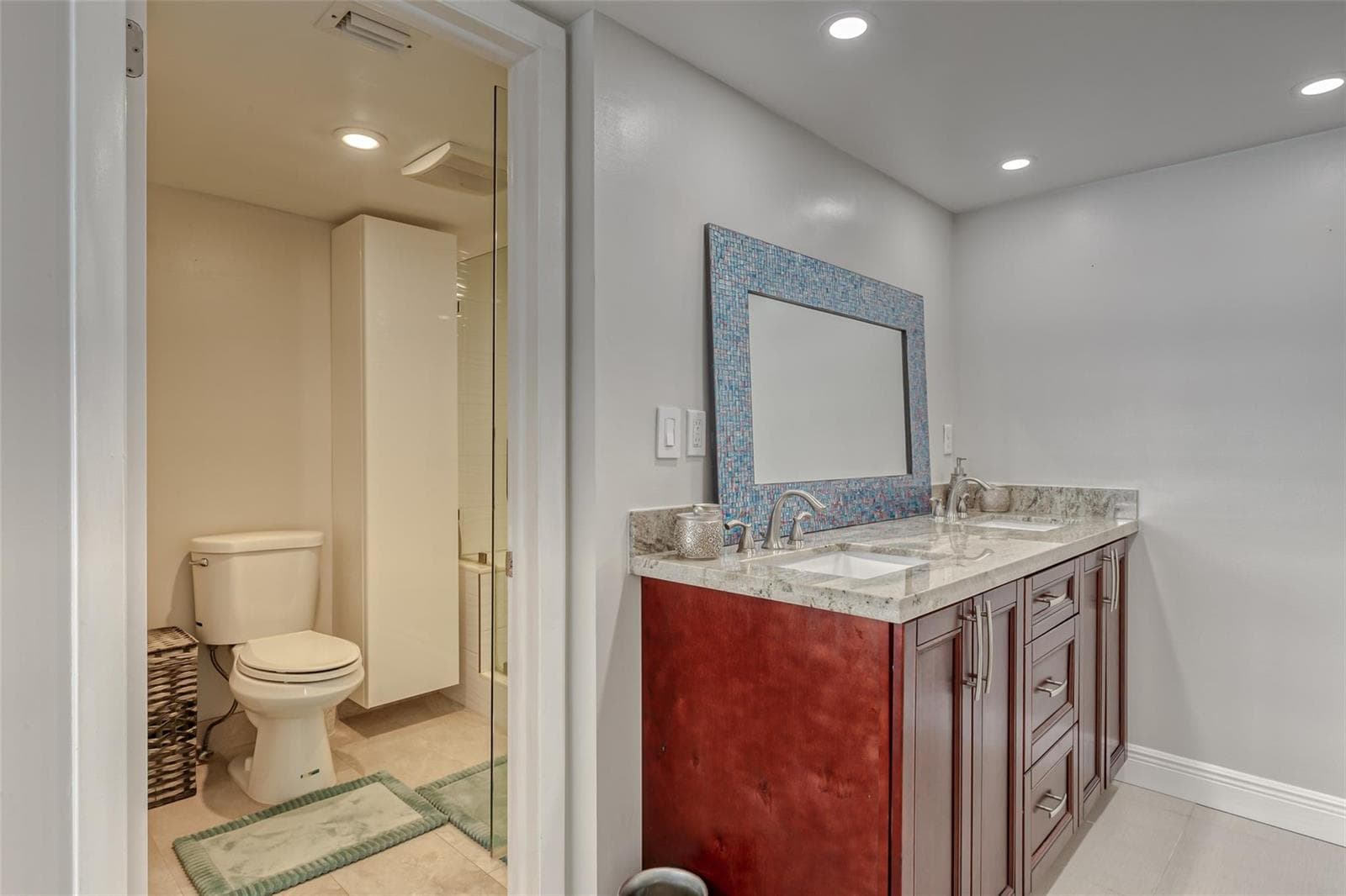 3900 Galt Ocean Drive 712 photo 20
