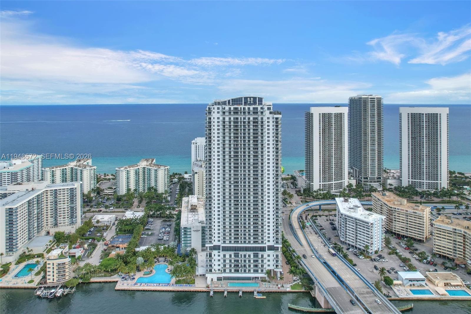 4010 Ocean Dr 2