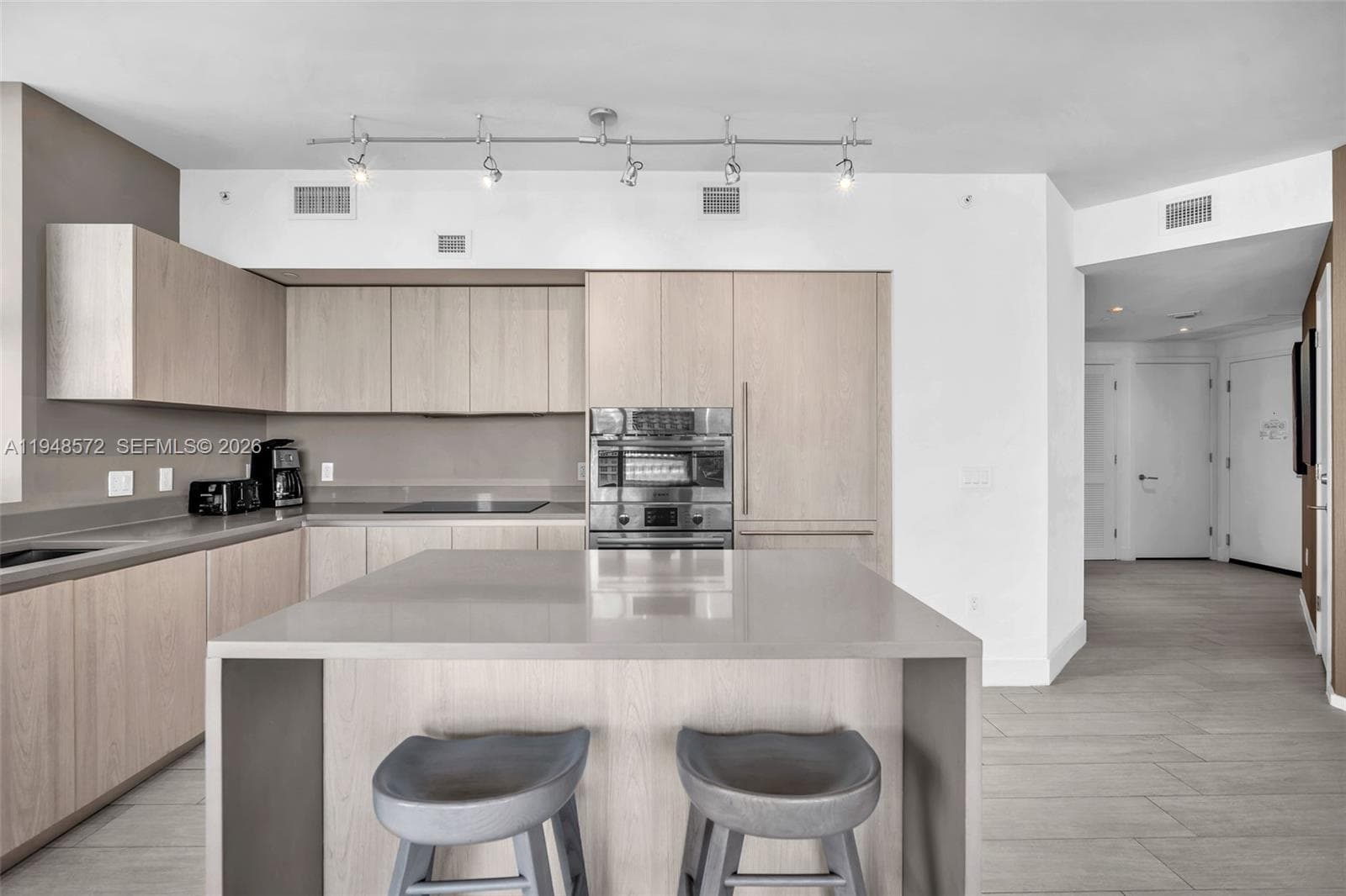 4010 Ocean Dr R701 photo 13
