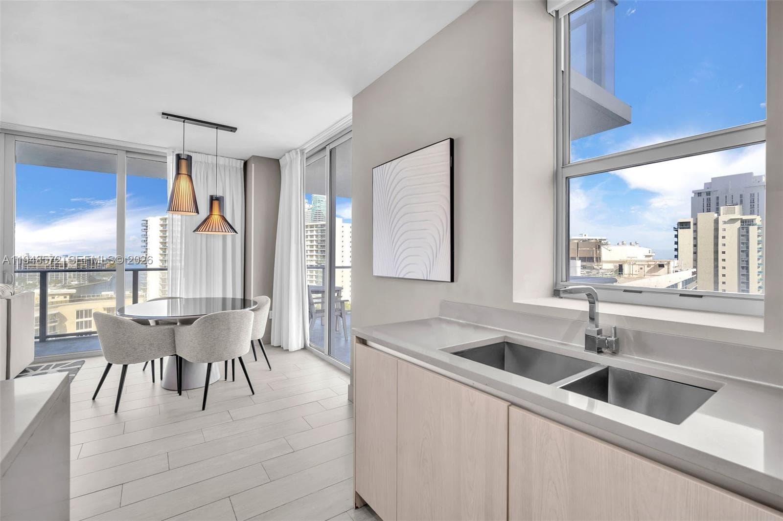 4010 Ocean Dr R701 photo 12