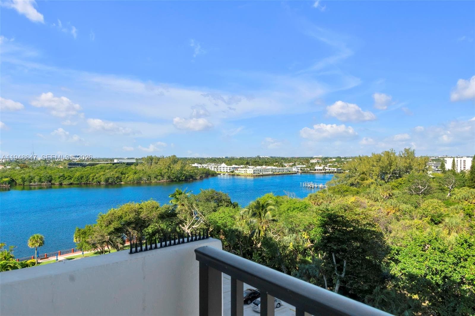 2121 Ocean Blvd 2