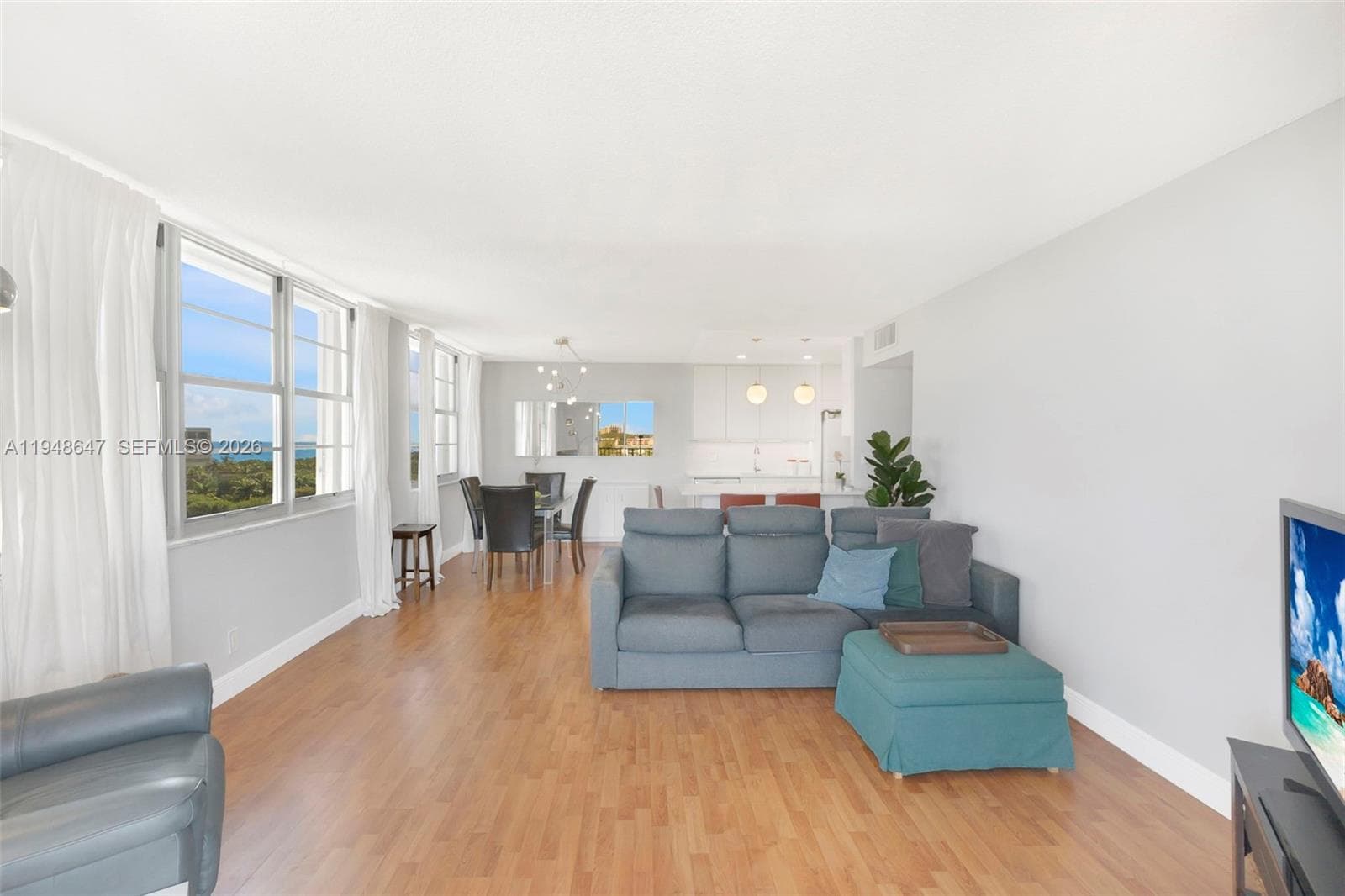 2121 Ocean Blvd 902W photo 15