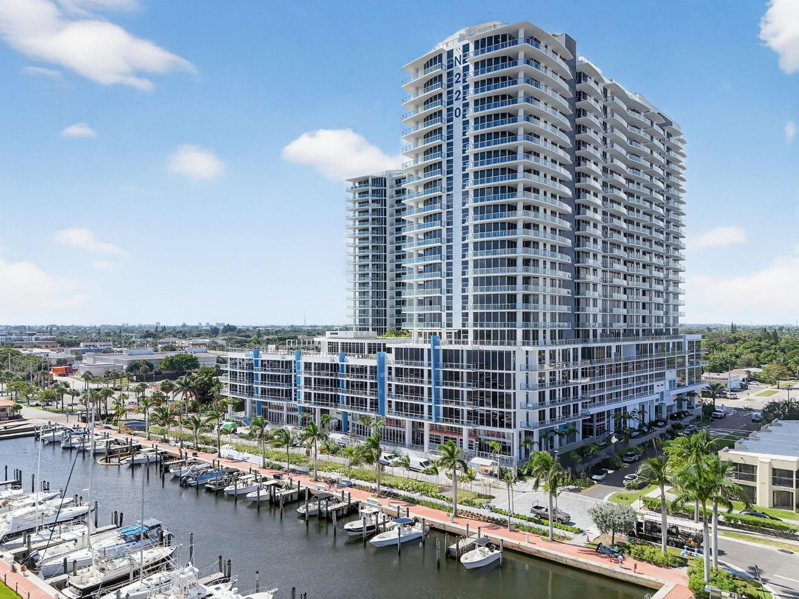 220 Lake Shore Drive #1906 1