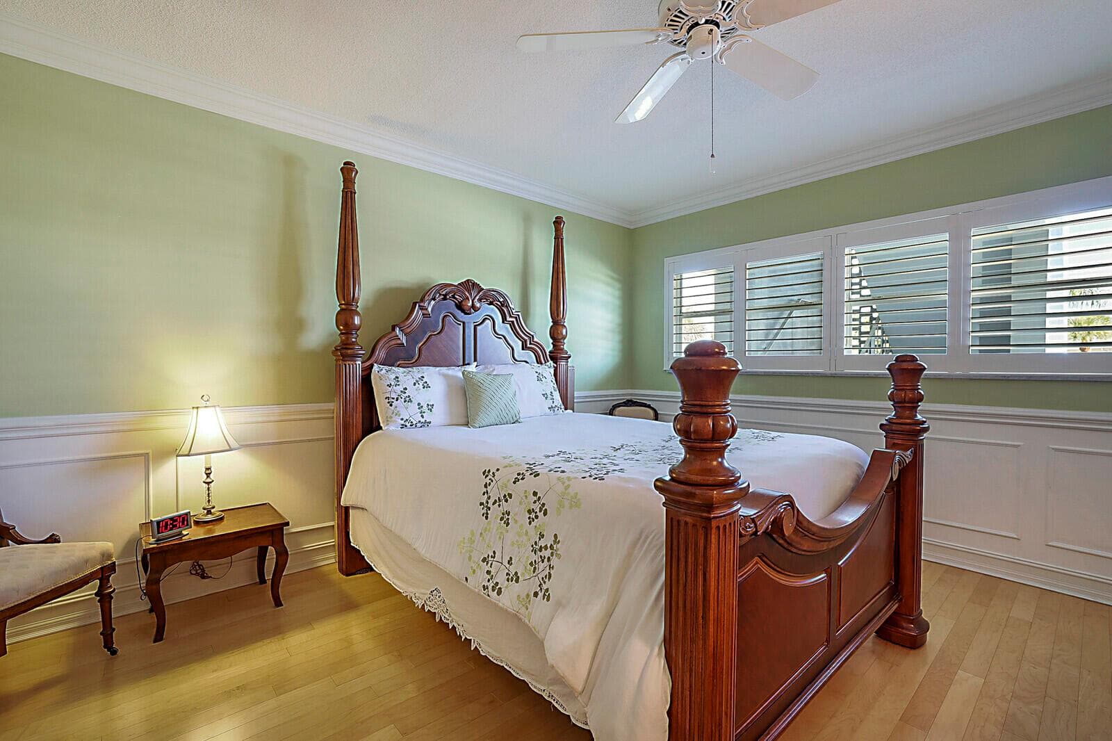 700 NE Harbour Terrace 2310 photo 14