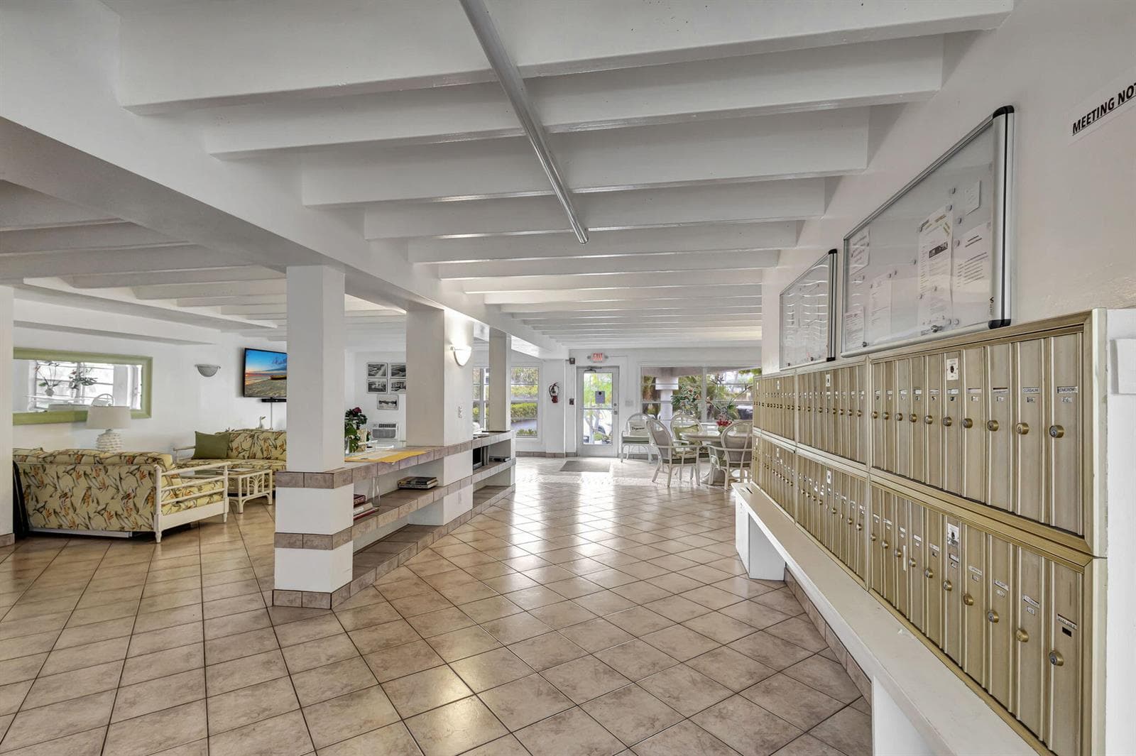 4001 S Ocean Boulevard 315 photo 17