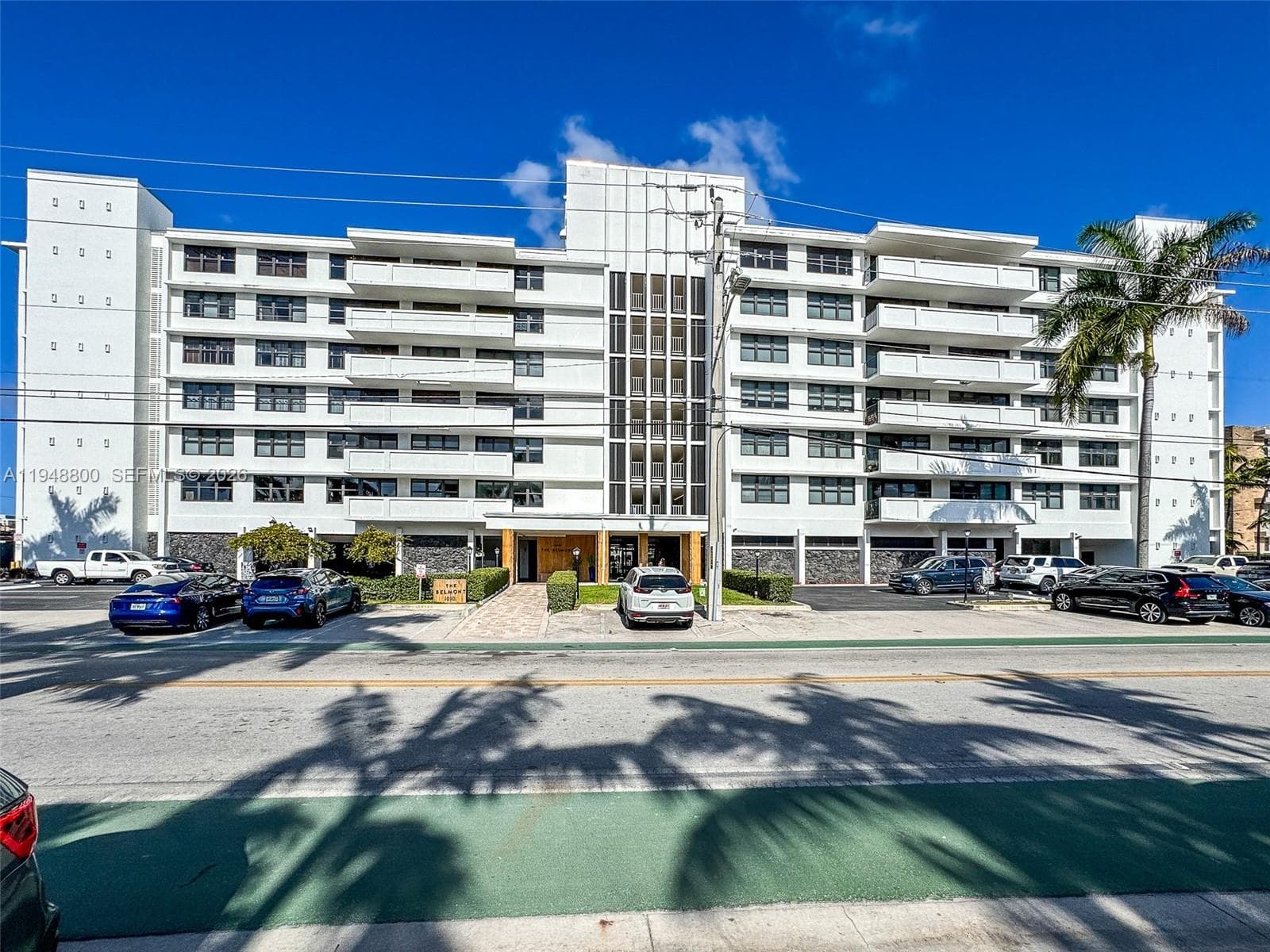 10101 E Bay Harbor Dr 504 photo 15