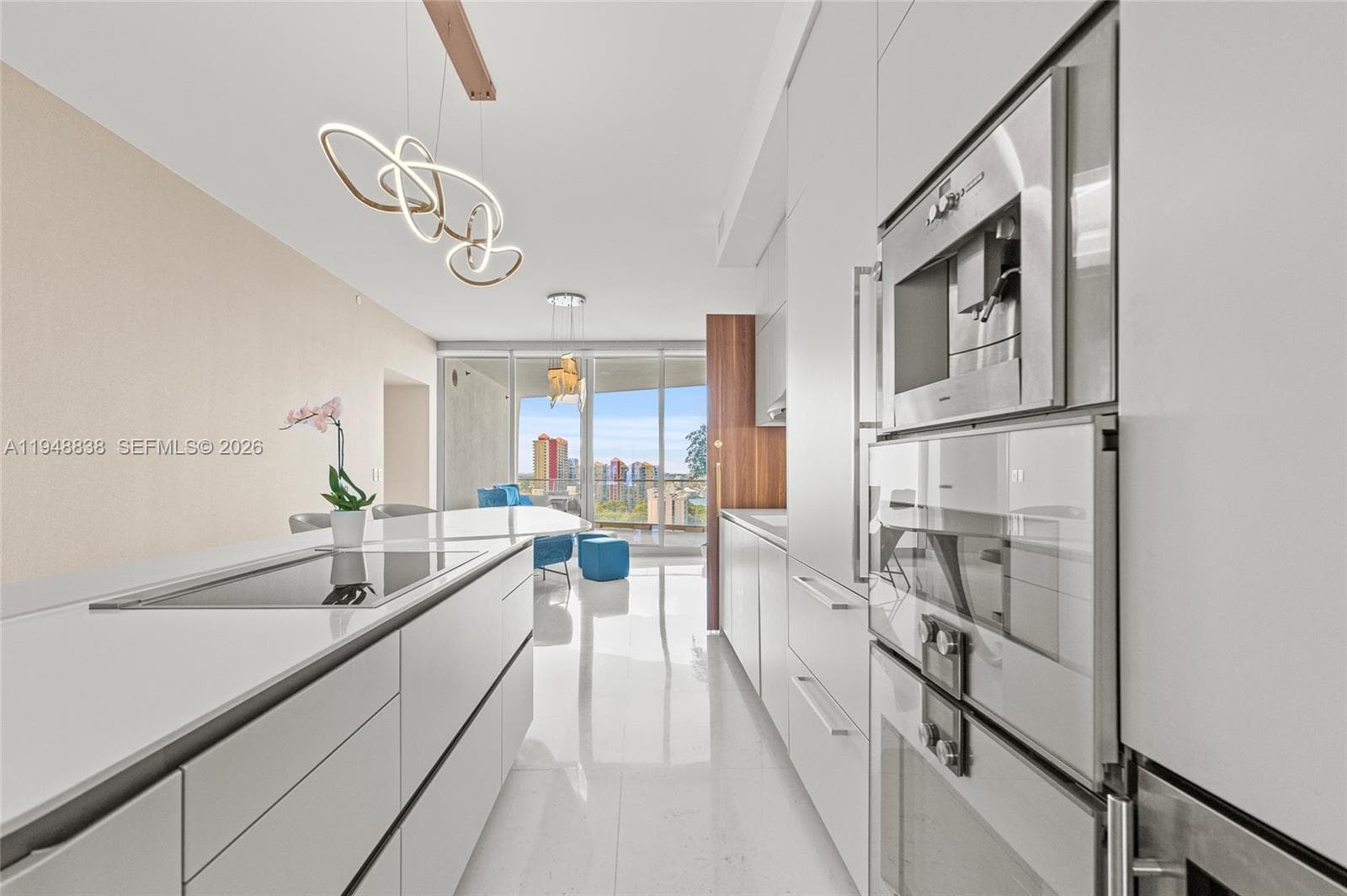 16901 Collins Ave 3