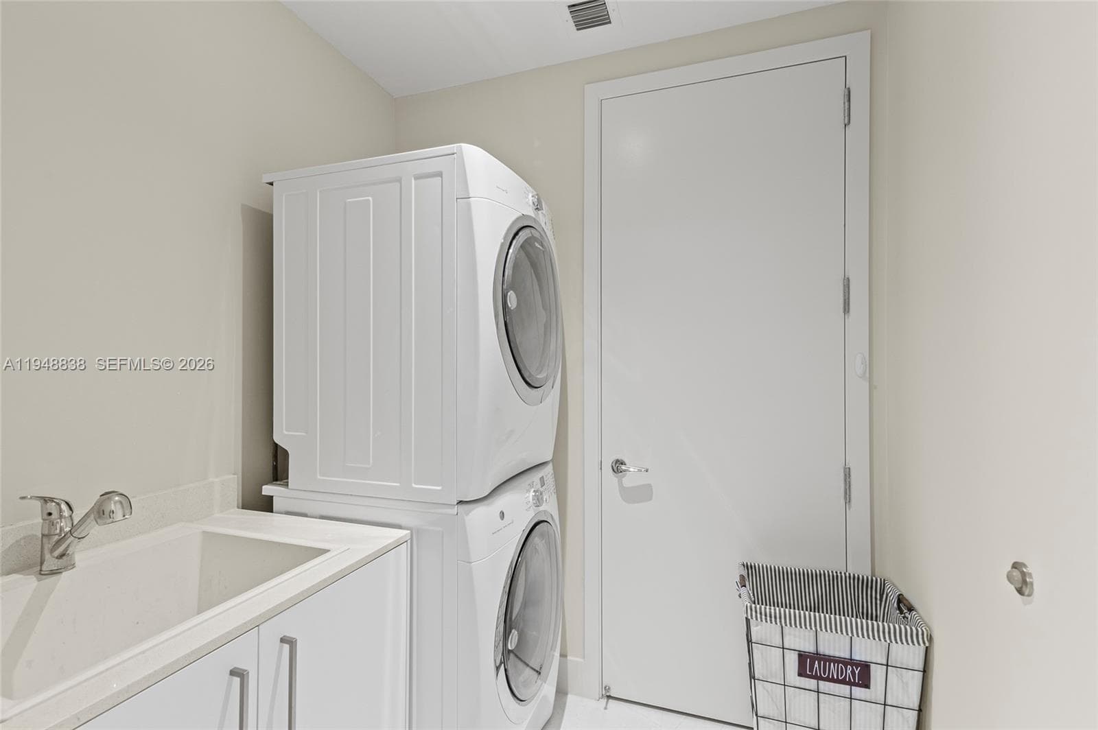 16901 Collins Ave 1203 photo 25