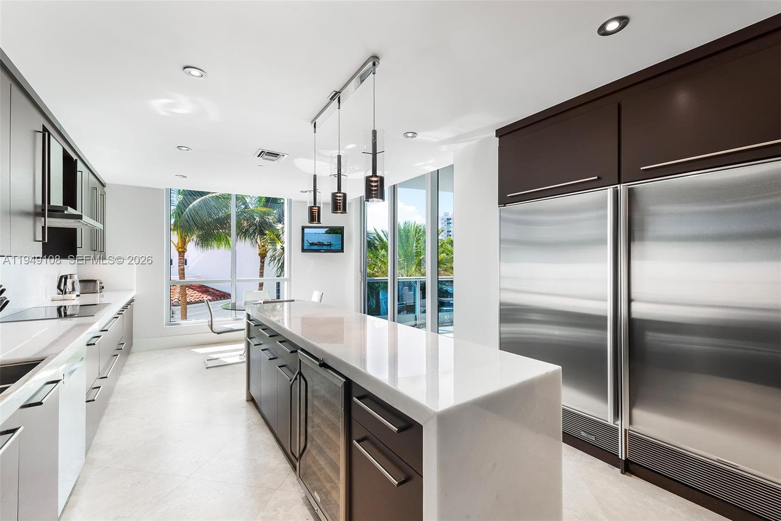 5959 Collins Ave 606 photo 18