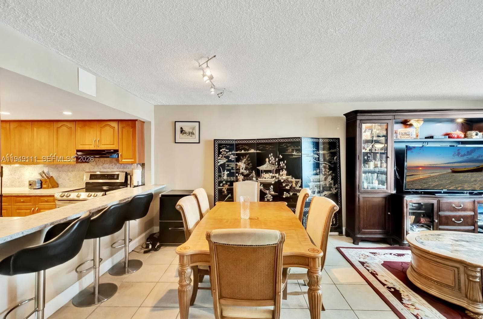 5401 Collins Ave 340 photo 13