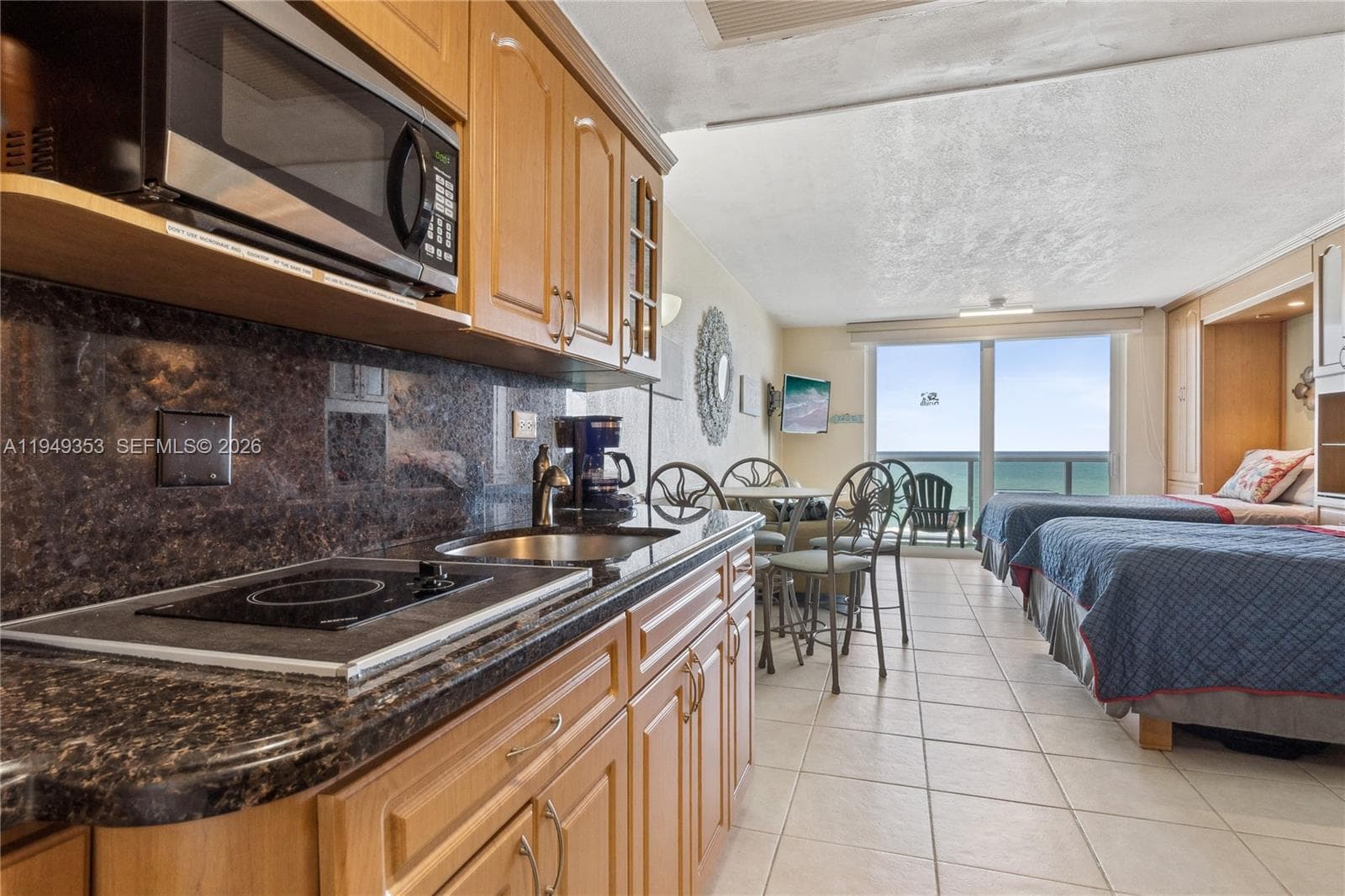 19201 Collins Ave 612 photo 10