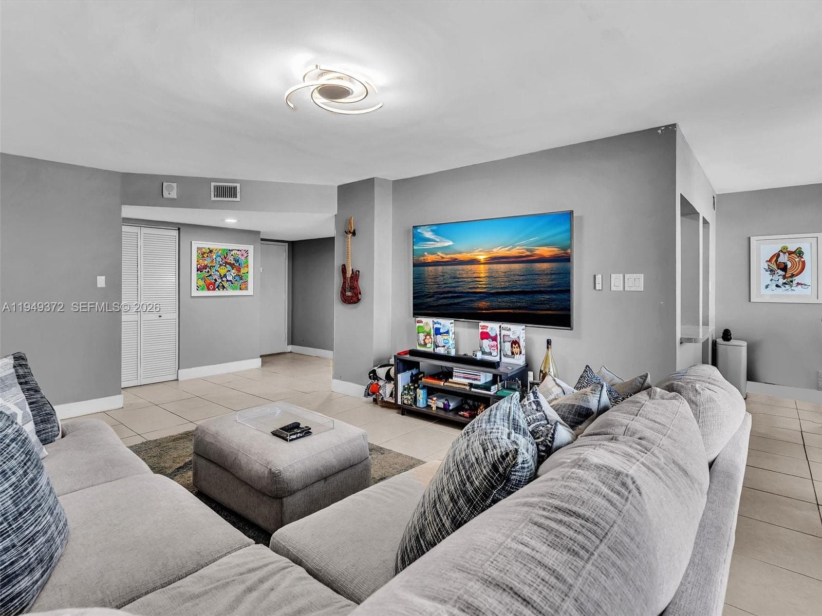 16565 NE 26th Ave 4E photo 9