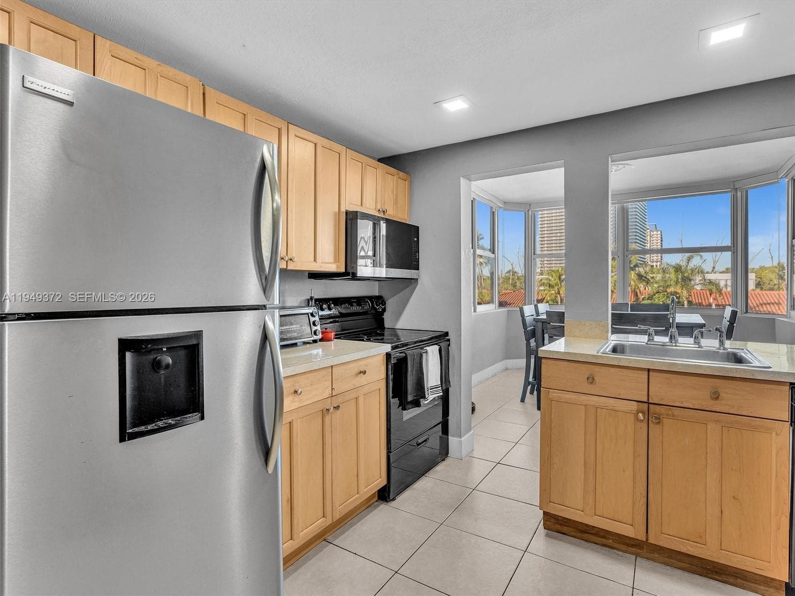 16565 NE 26th Ave 4E photo 14