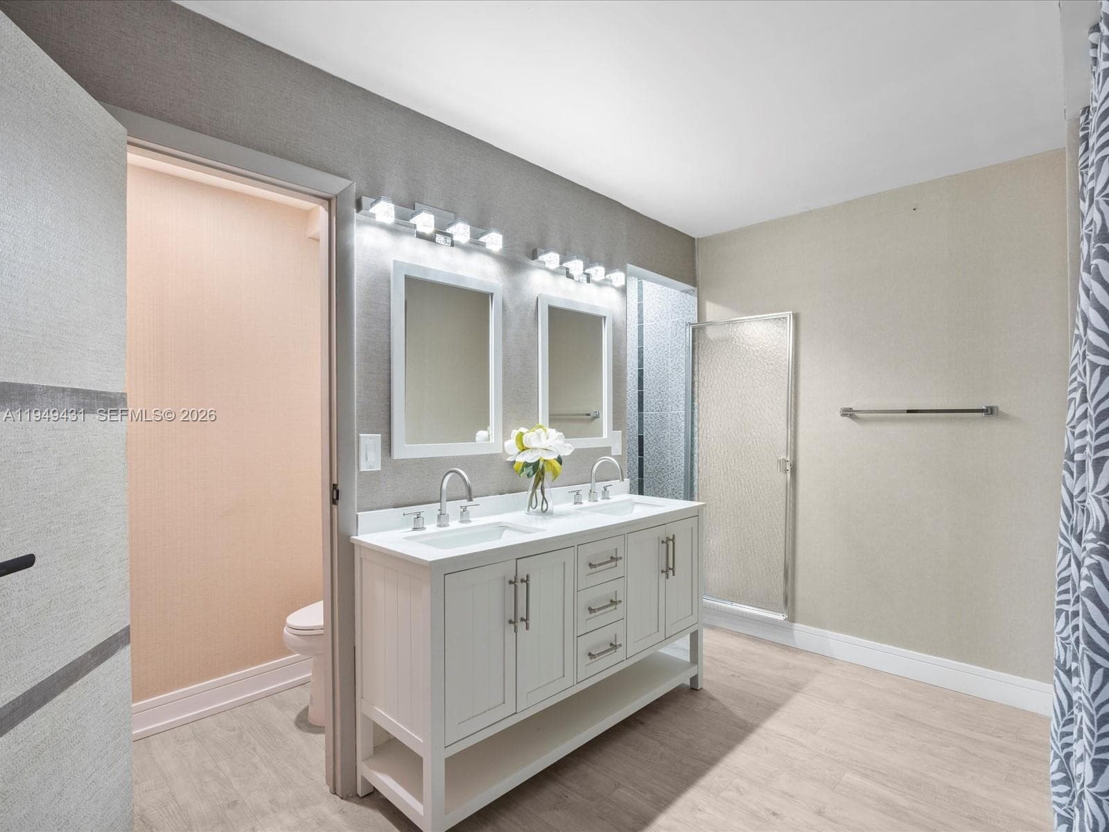 1500 Ocean Dr 3G photo 20