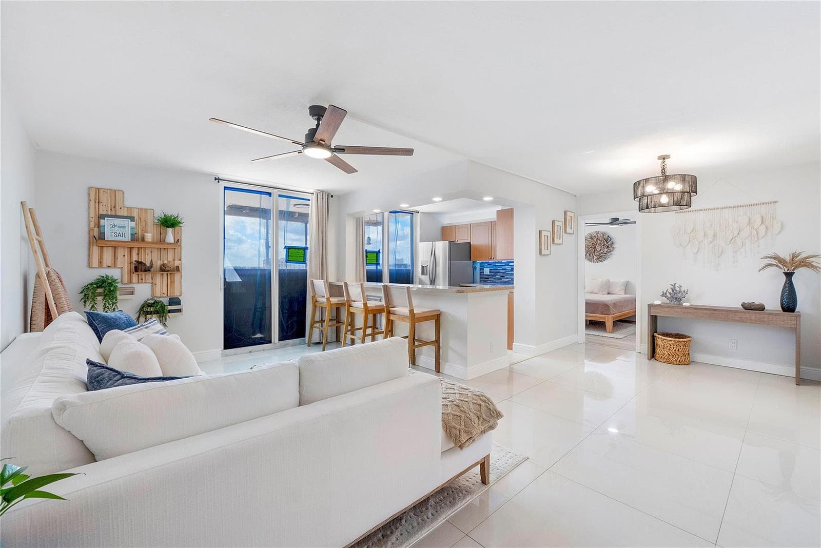 1505 N Riverside Drive #1003 1