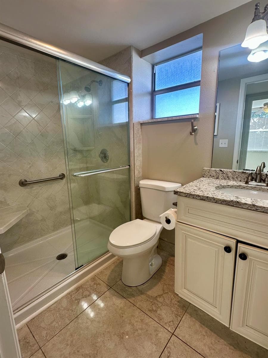 1810 New Palm Way 417 photo 15