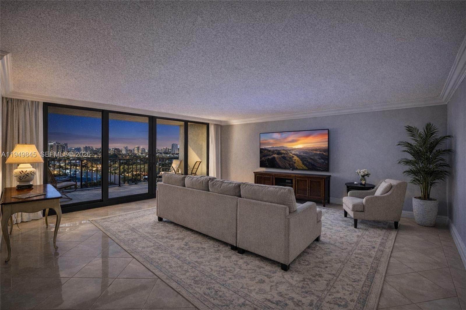 1901 Ocean Blvd 5