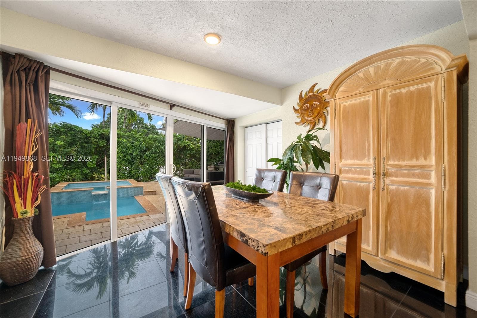 1155 Biscayne Point Rd photo 9