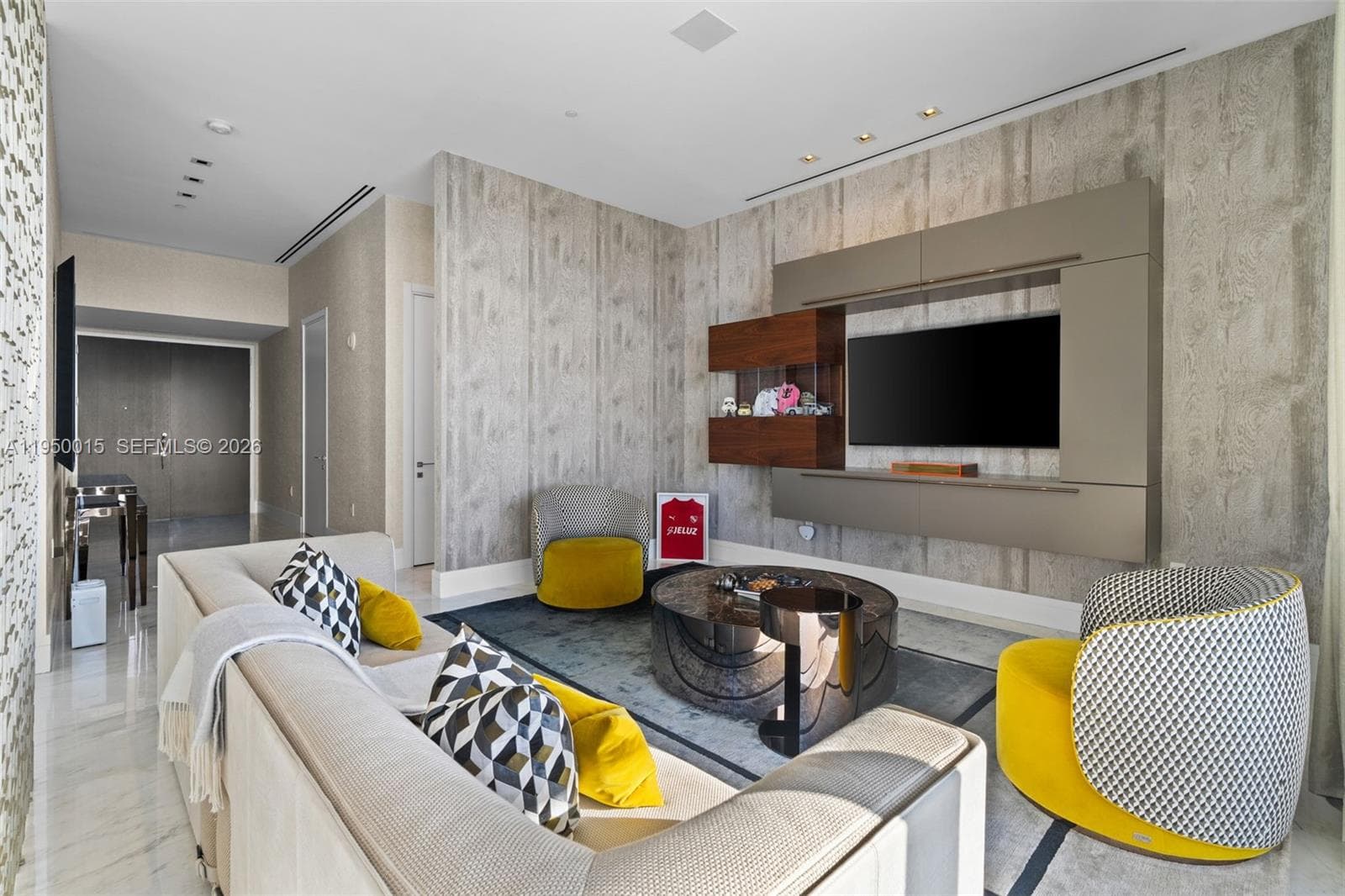 17141 Collins Ave 2