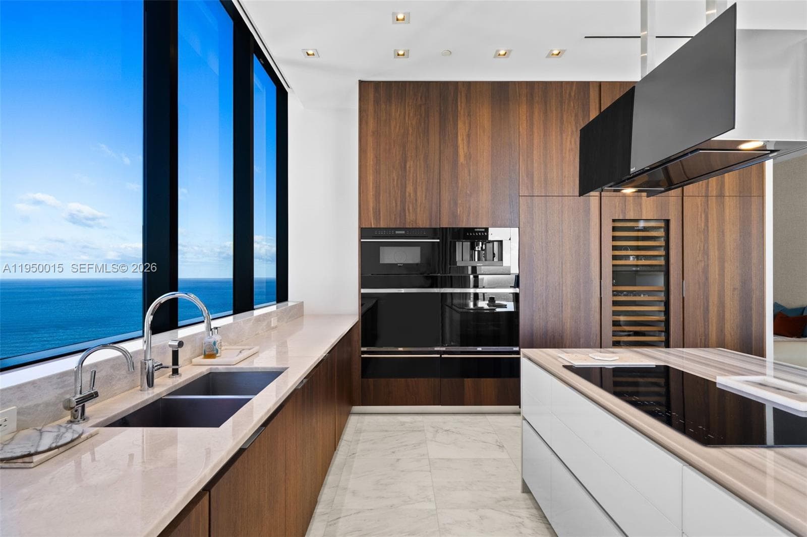 17141 Collins Ave 4