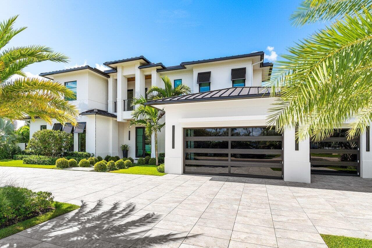 830 Lake Shore Drive 1