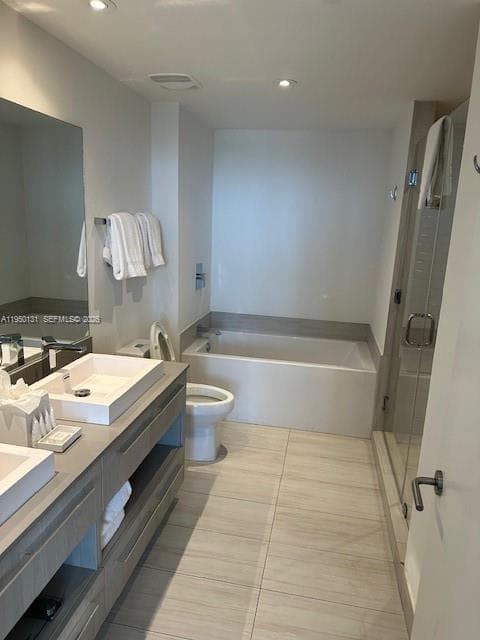 4010 Ocean Dr R2702 photo 25