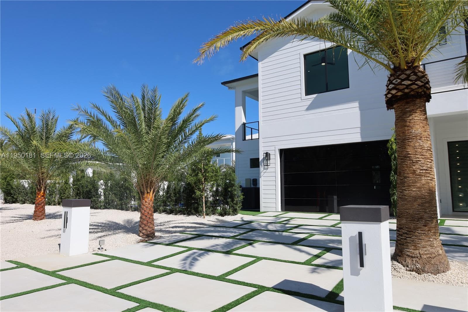 258 Caribbean Dr 2
