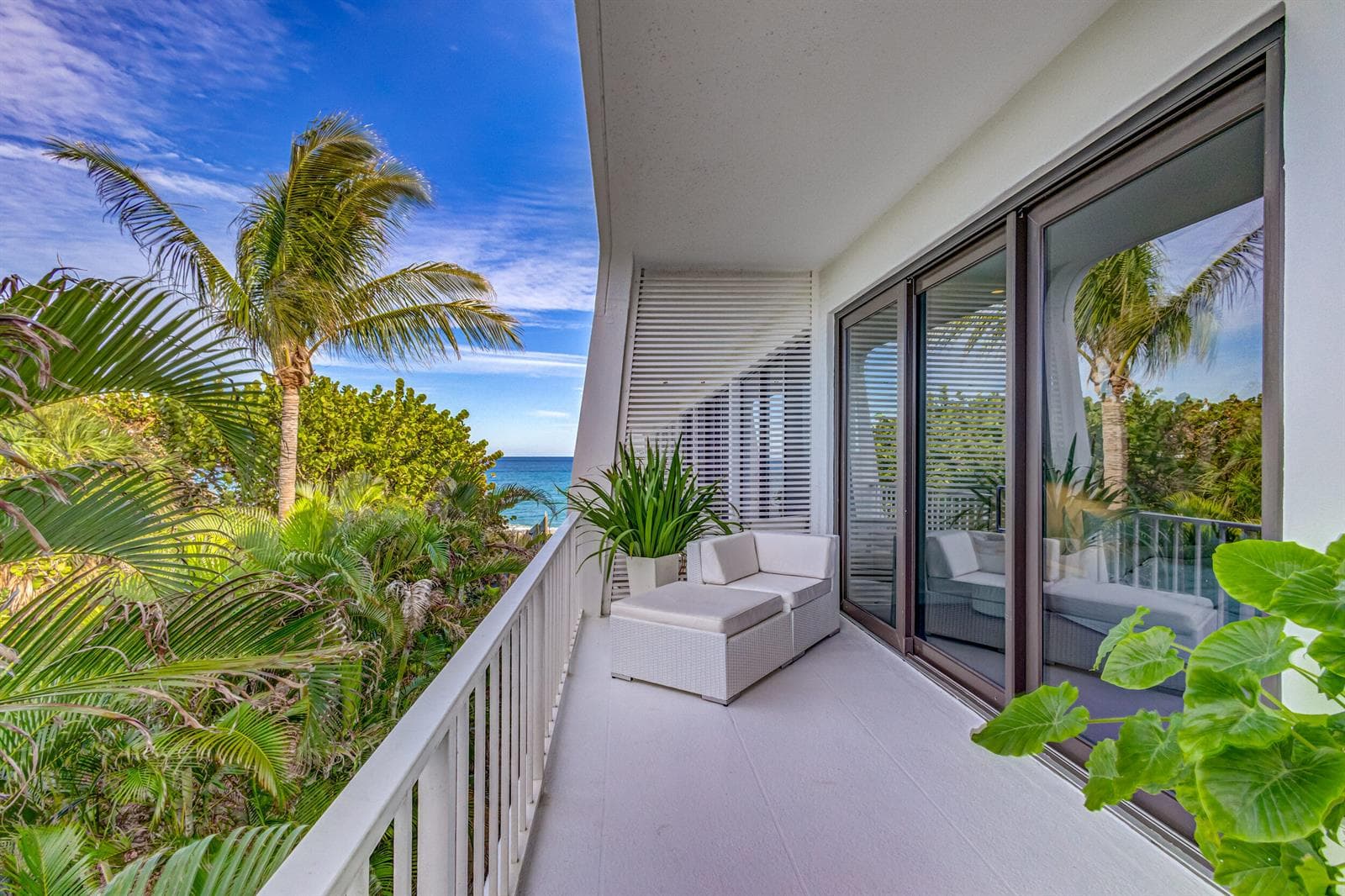 2275 S Ocean Boulevard 305n photo 5