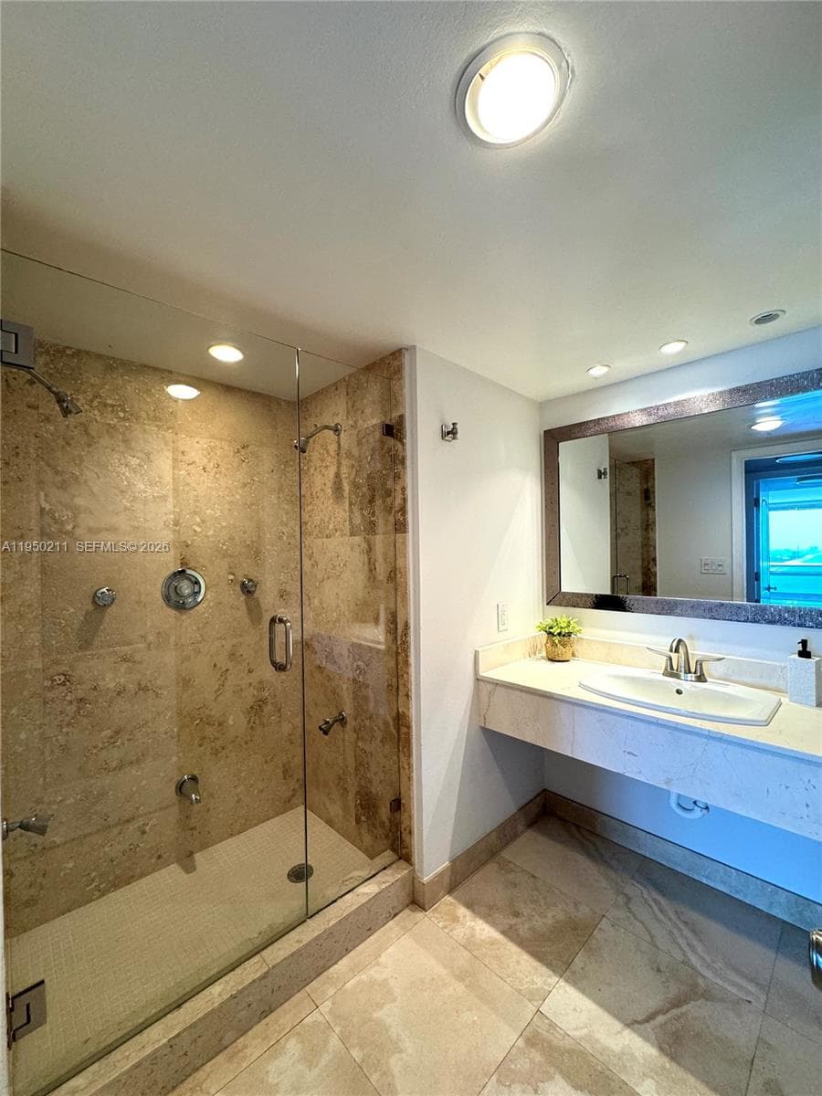 2100 Ocean Ln 2308 photo 12