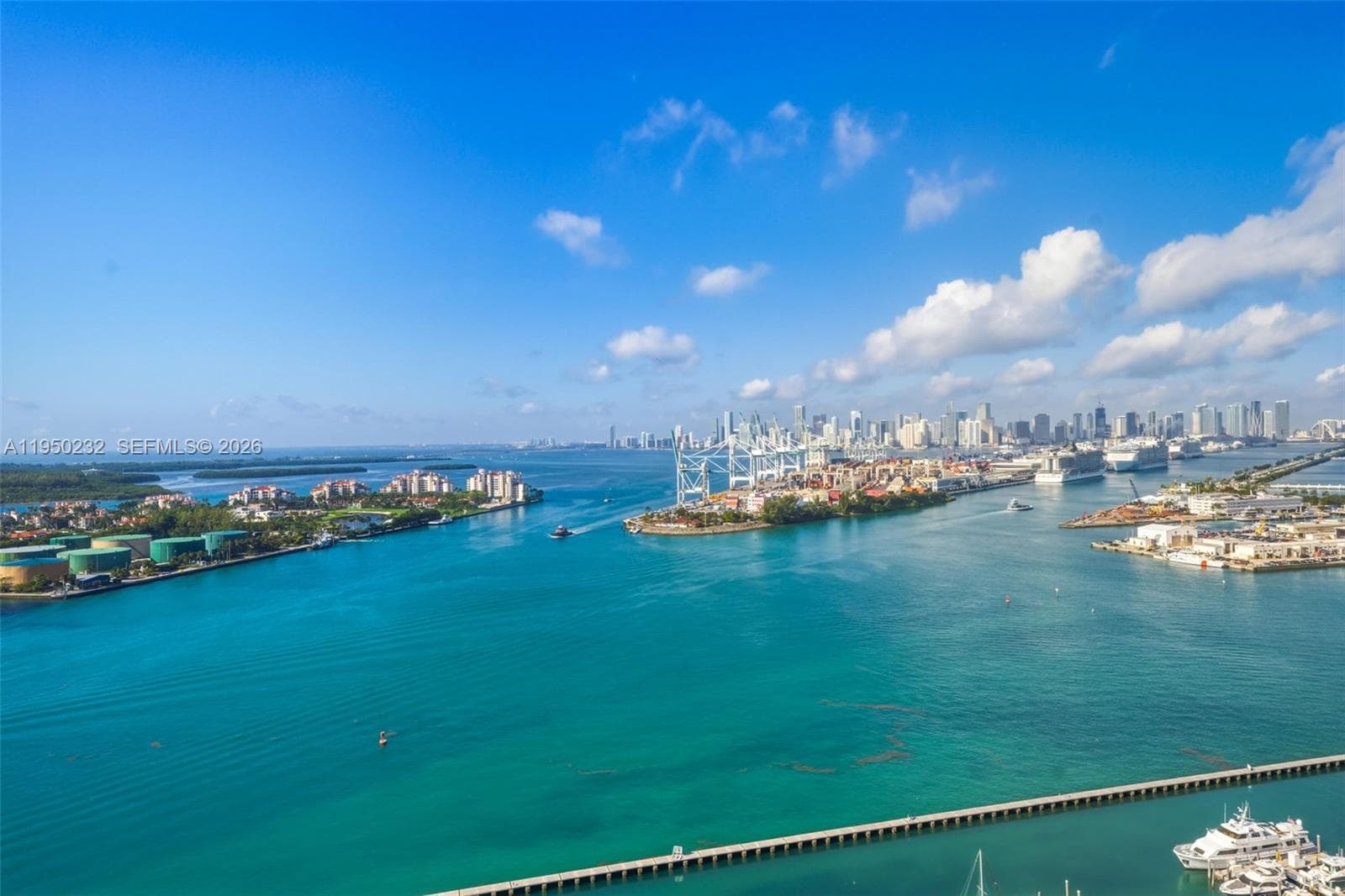 1000 Pointe Dr 2