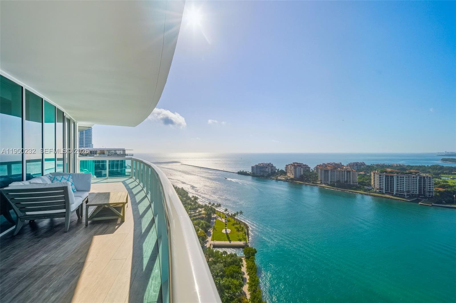 1000 Pointe Dr 1