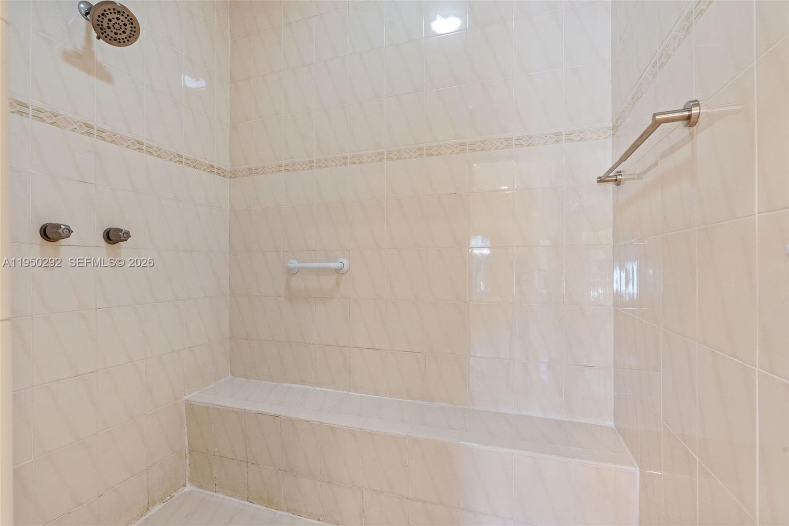 8281 84th Ter photo 19