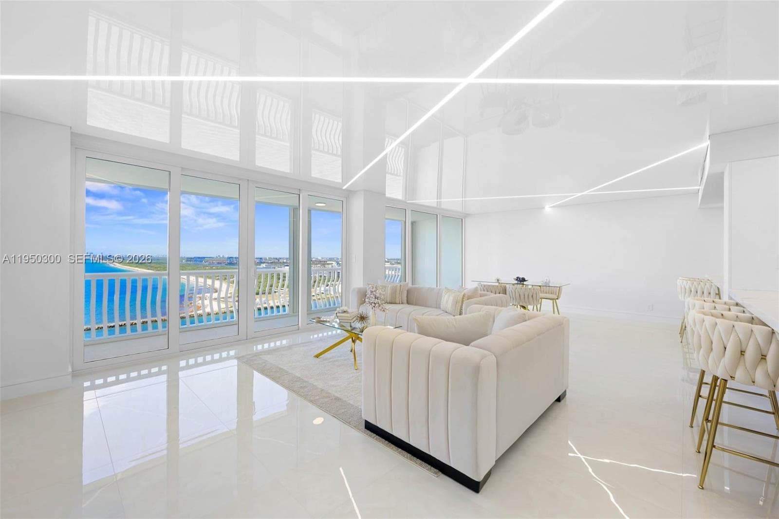 2200 Ocean Ln 3