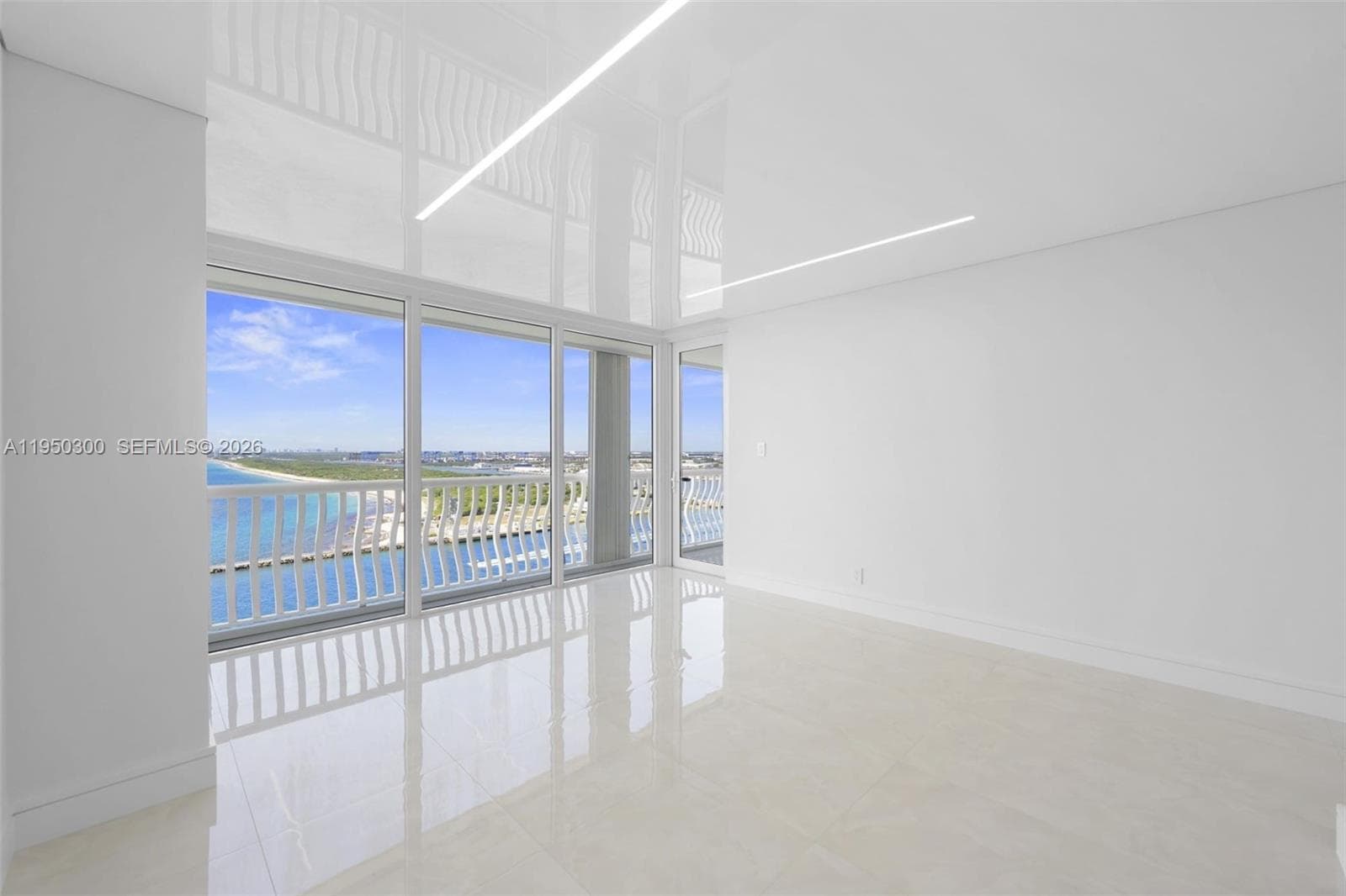 2200 Ocean Ln 2204 photo 18