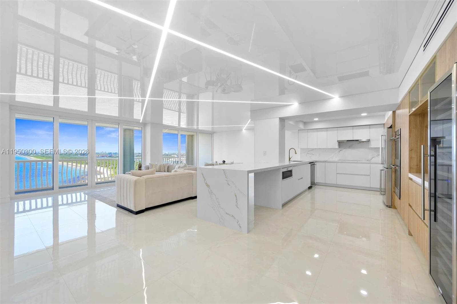 2200 Ocean Ln 4