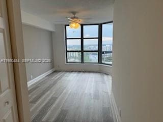 3530 Mystic Pointe Dr 2602 photo 2