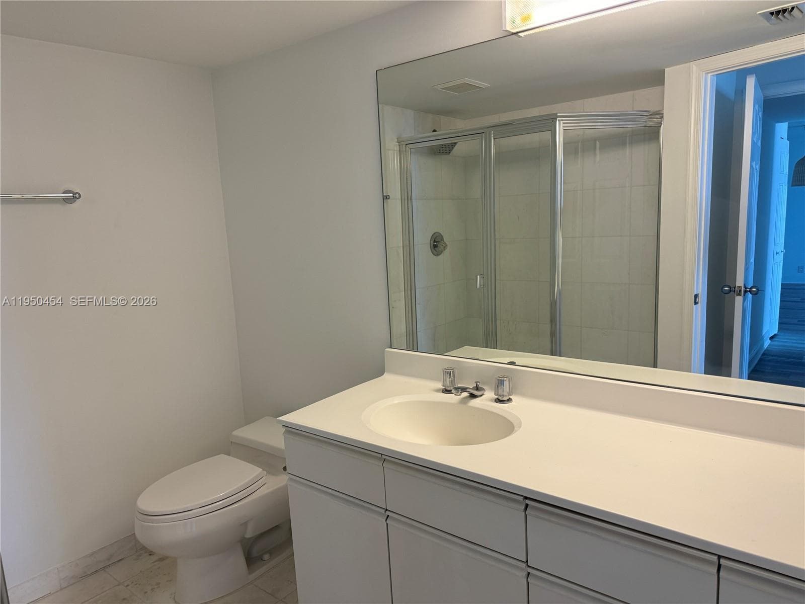 3530 Mystic Pointe Dr 2602 photo 15