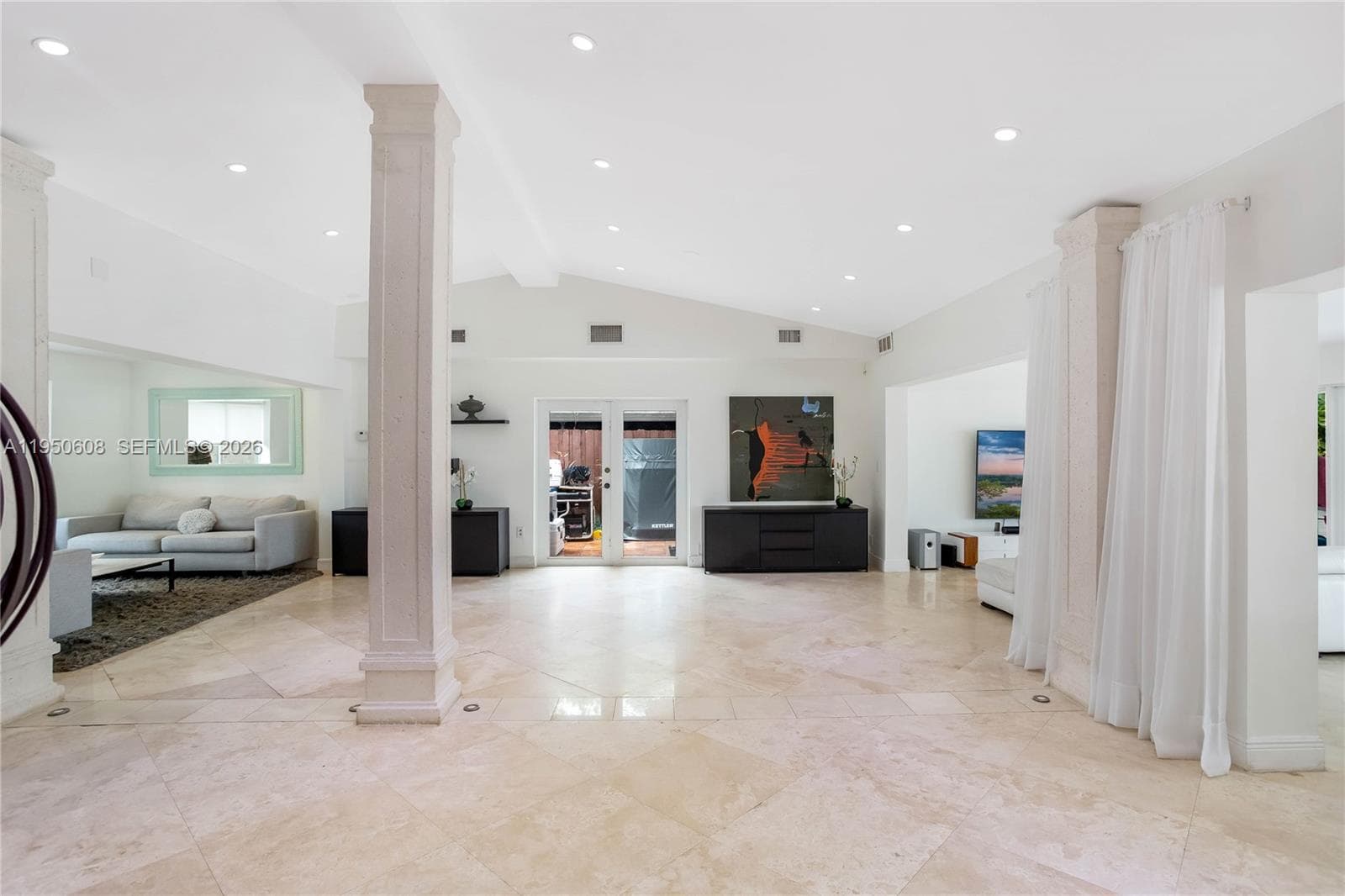 12515 Palm Rd photo 16