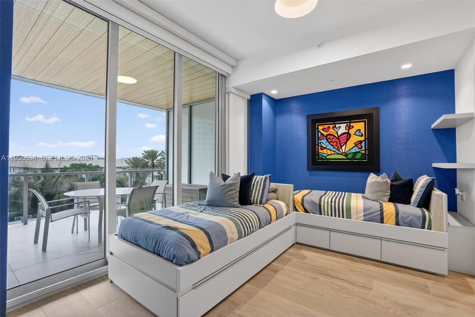 5775 Collins Ave 405 photo 15