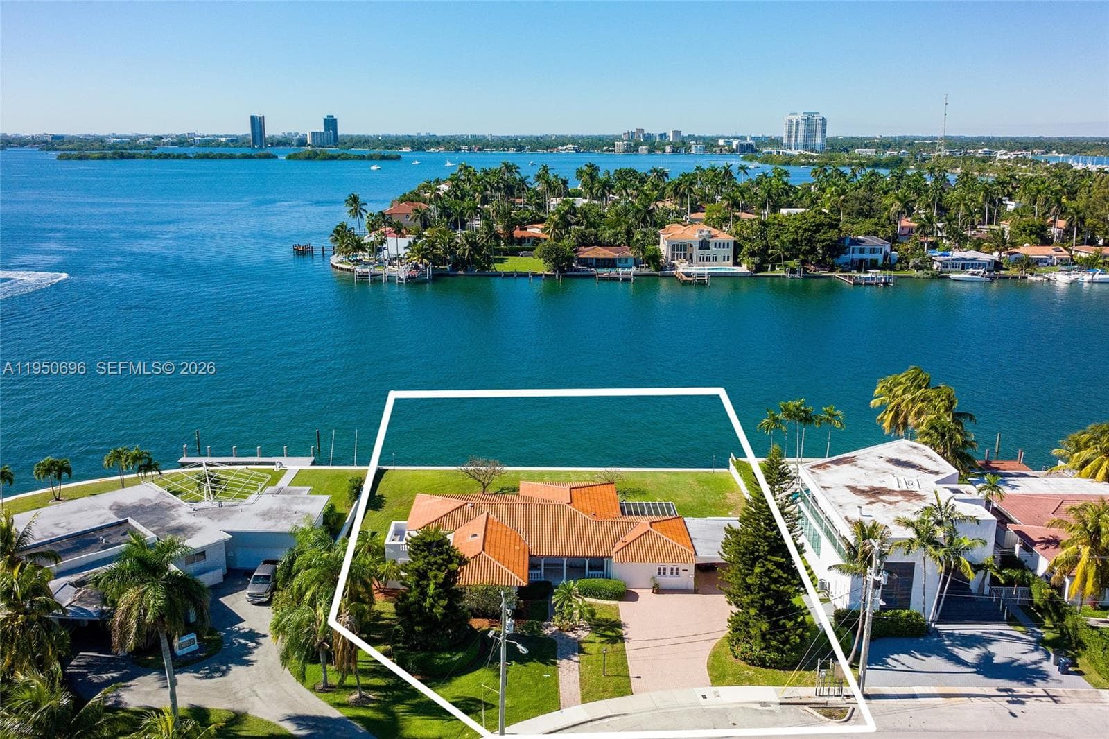 7500 Treasure Dr 2