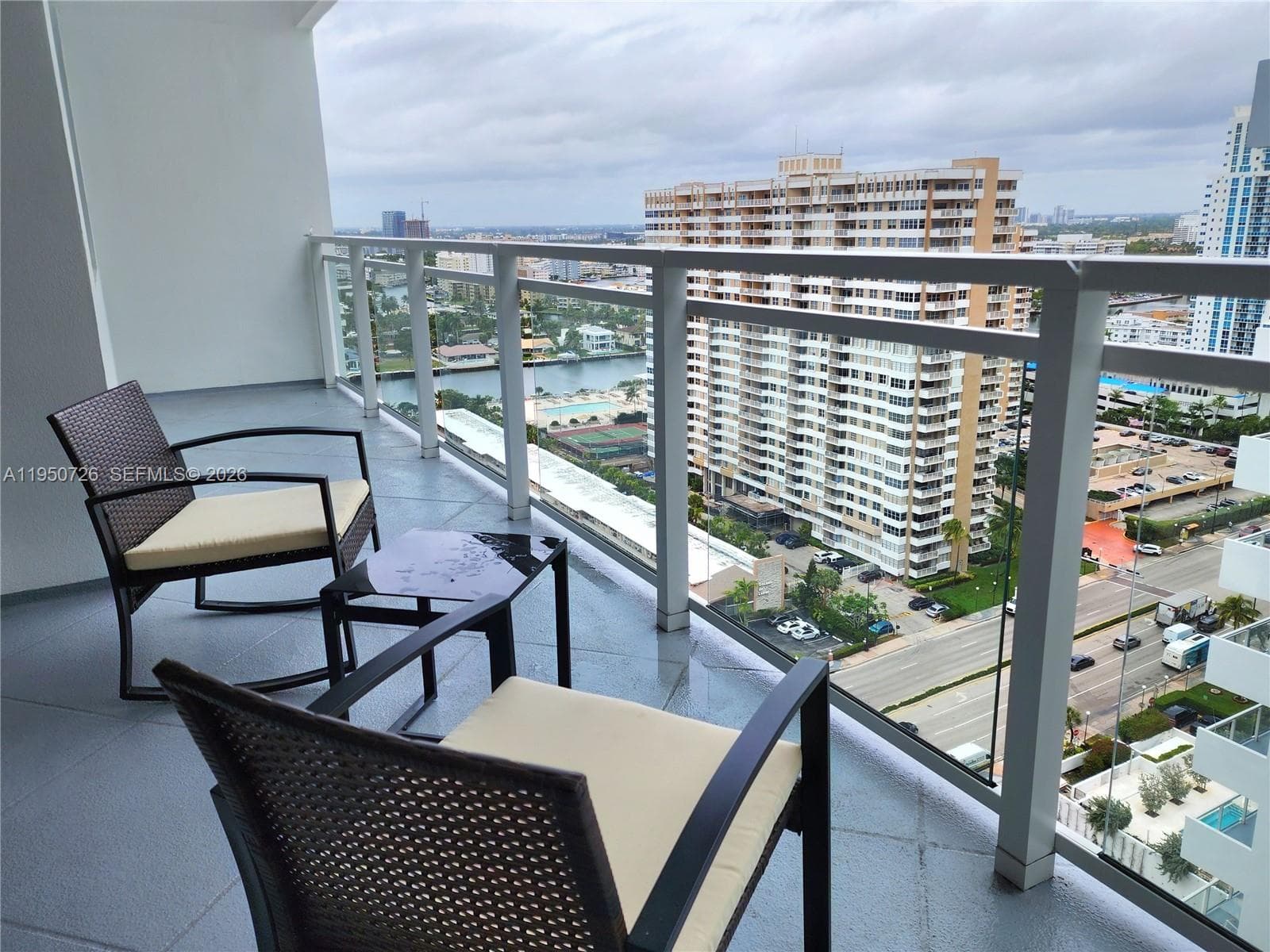 2030 S Ocean Dr Penthouse 2204 photo 4